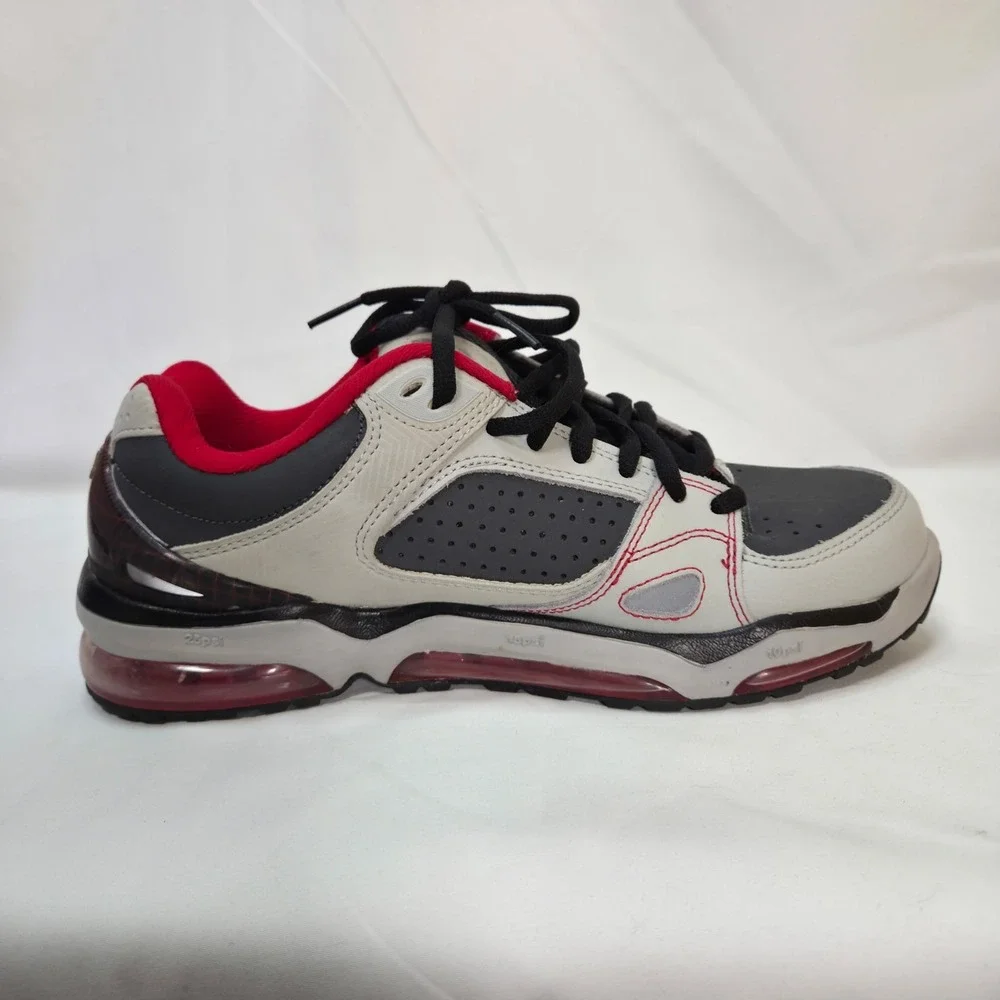 DC Versaflex Impact Fx Training Skate Shoe Mens Size 7.5 rare vintage Red Grey
